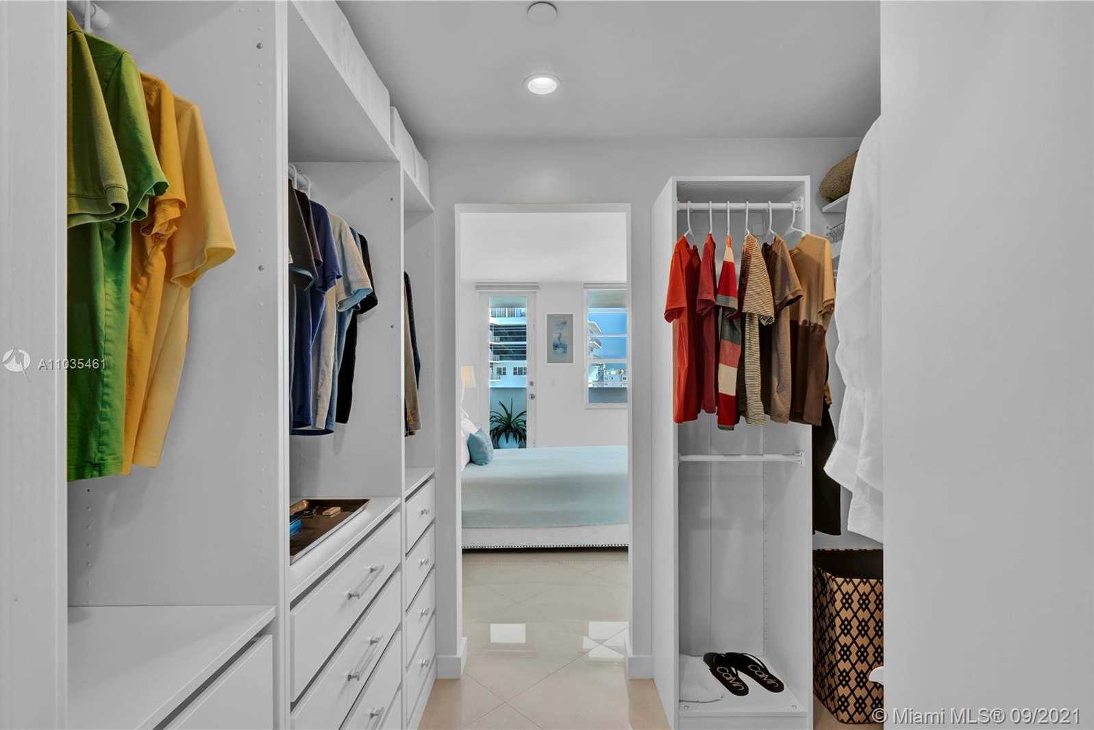 Small Image of 100 LINCOLN RD #941, Miami Beach Number 37