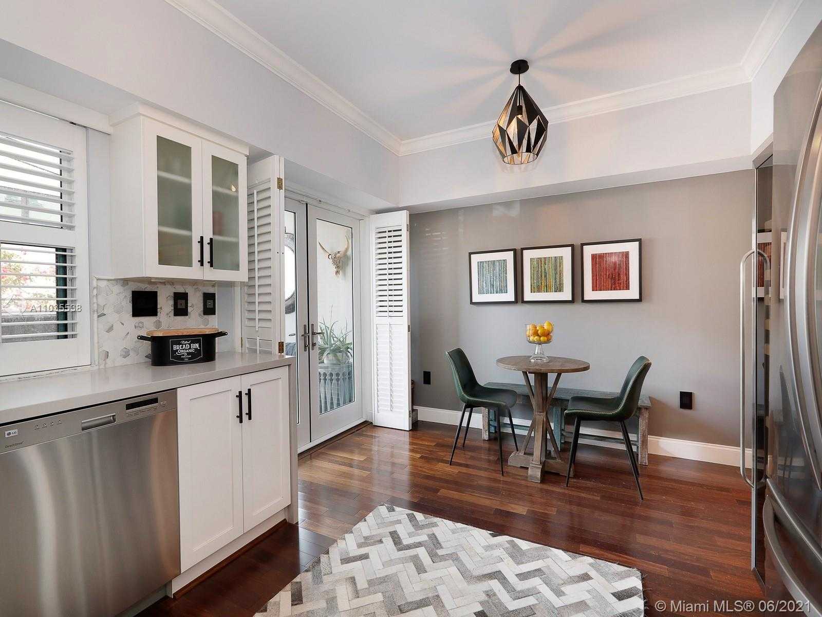 Small Image of 614 VALENCIA AVE #103, Coral Gables Number 10