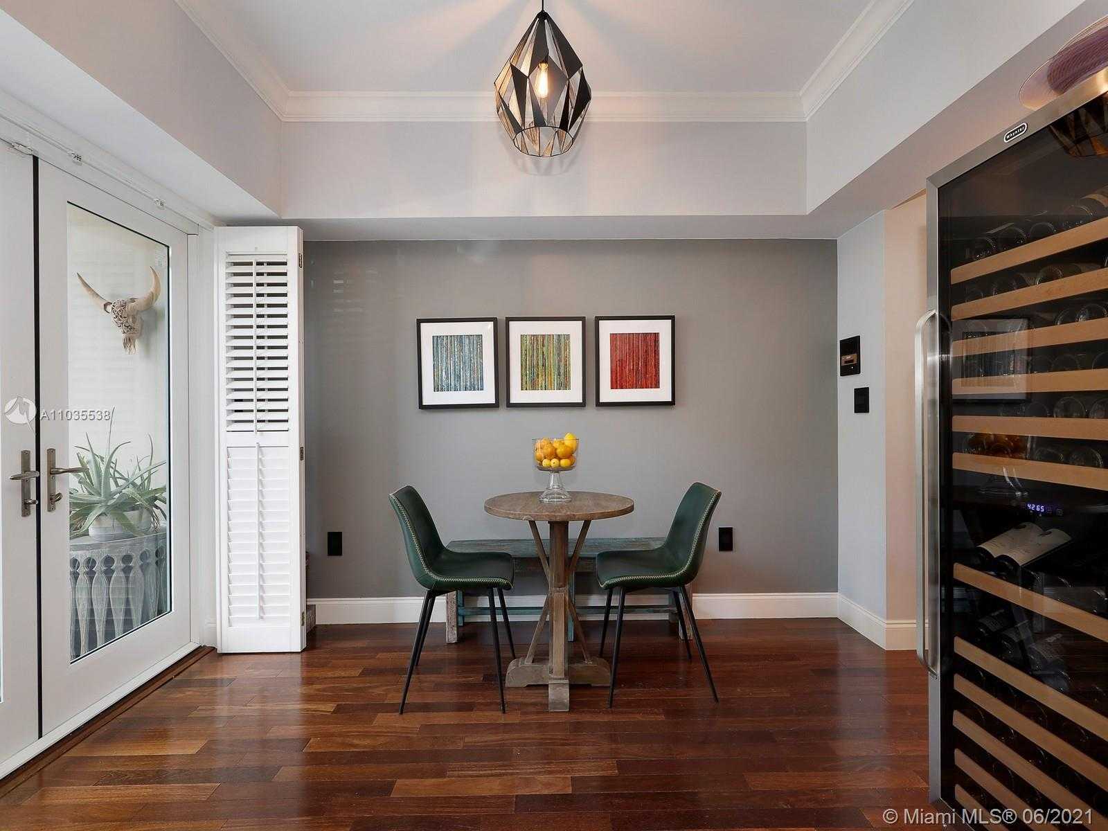 Small Image of 614 VALENCIA AVE #103, Coral Gables Number 11