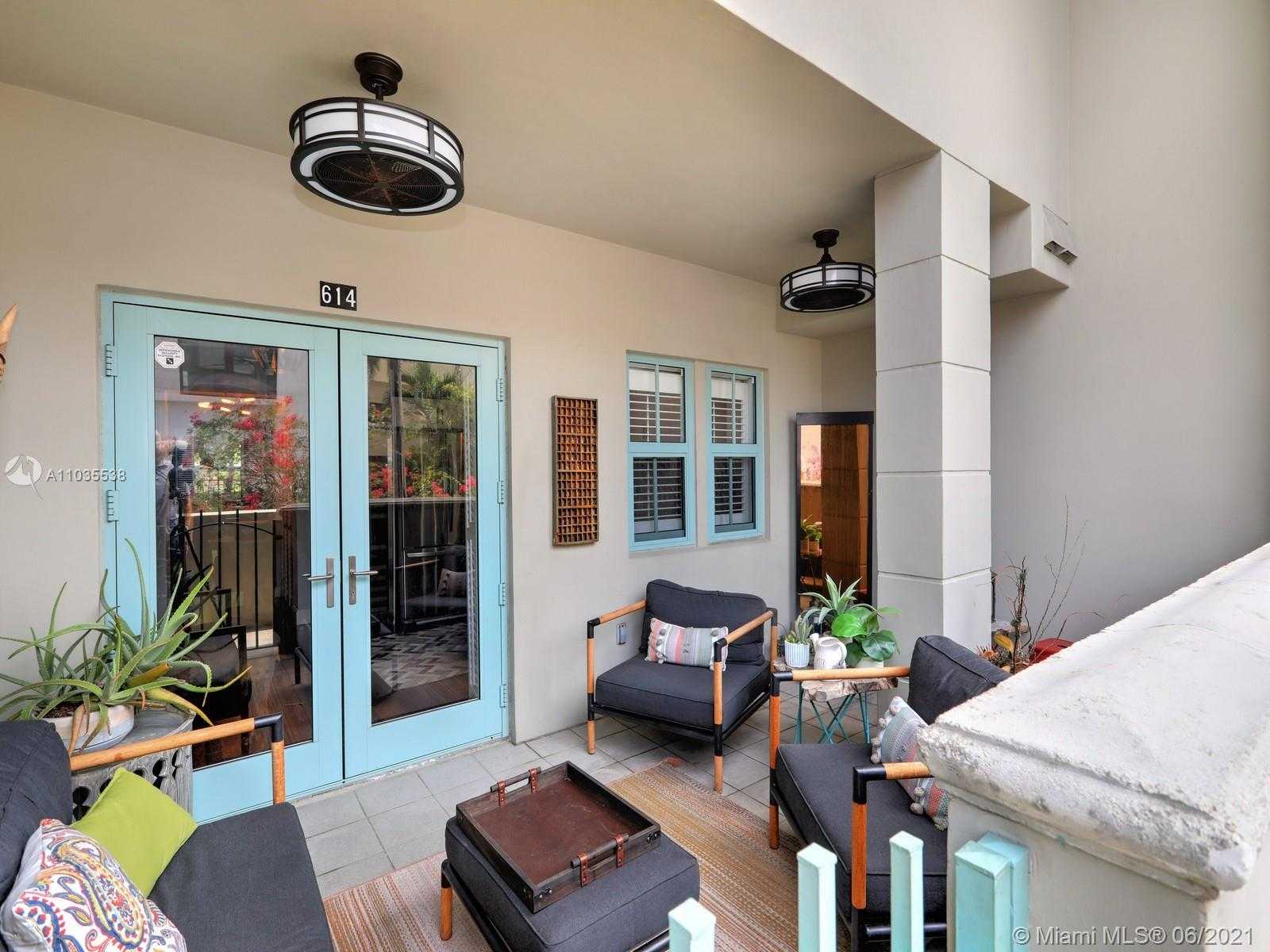 Small Image of 614 VALENCIA AVE #103, Coral Gables Number 14
