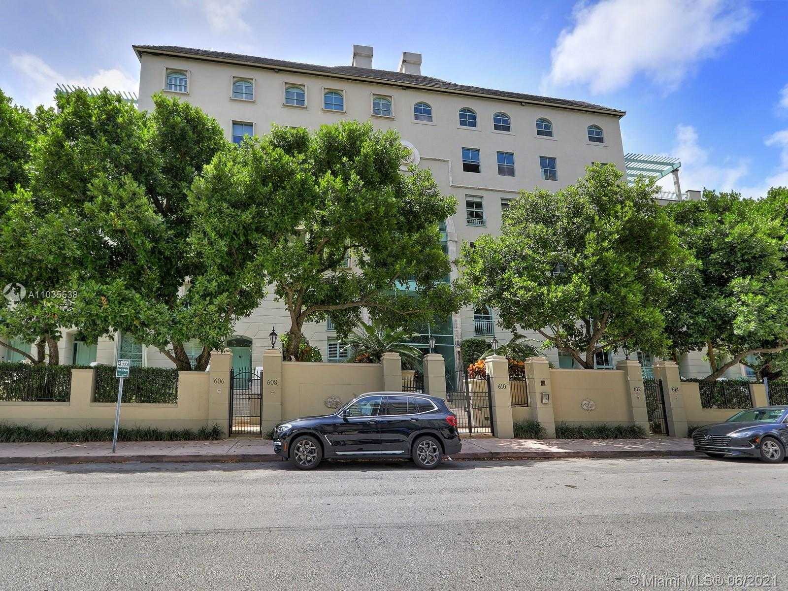 Small Image of 614 VALENCIA AVE #103, Coral Gables Number 25