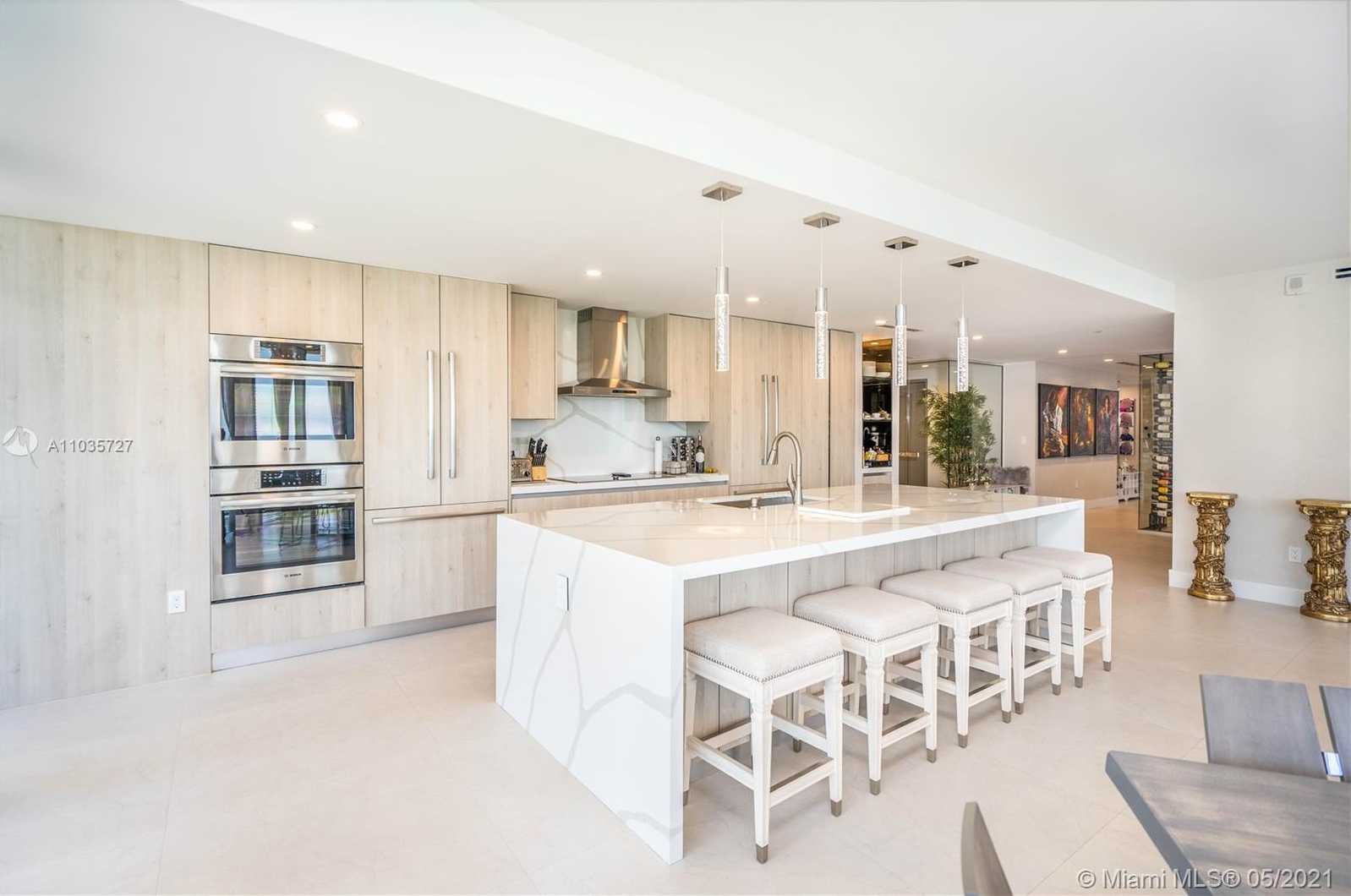 Small Image of 488 NORTH EAST 18TH ST #2612 & 2615, Miami Number 8