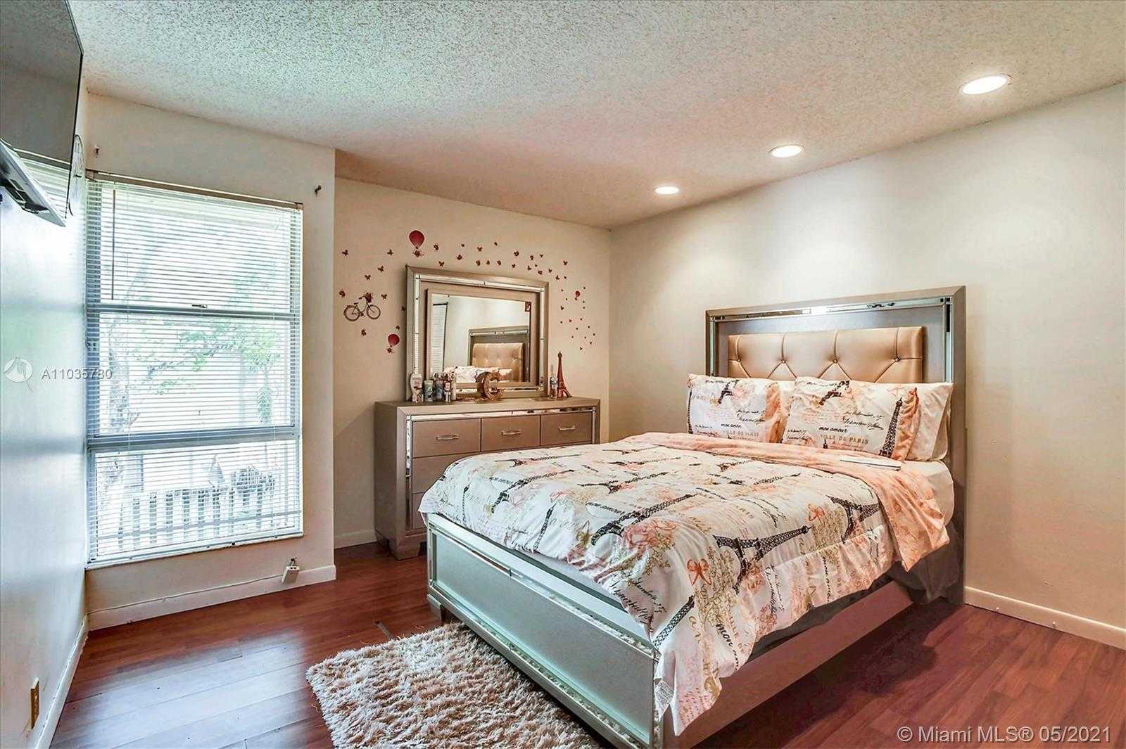 Small Image of 8183 NW 8TH MANOR #9, Plantation Number 14