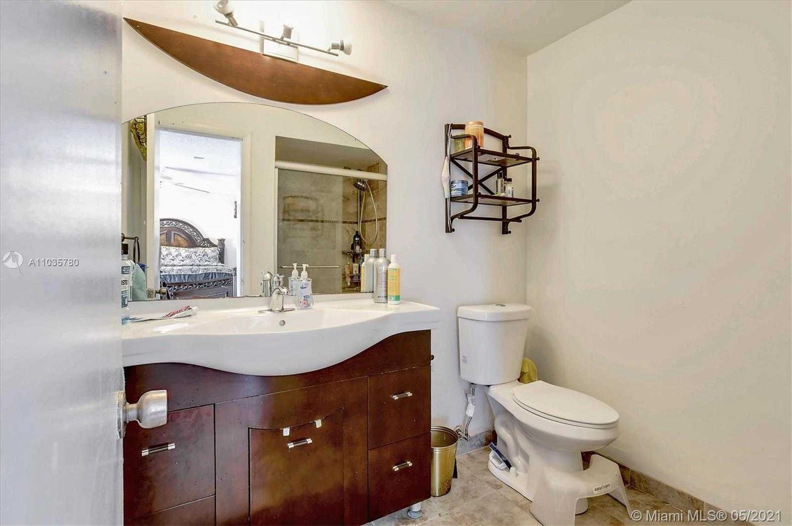 Small Image of 8183 NW 8TH MANOR #9, Plantation Number 18