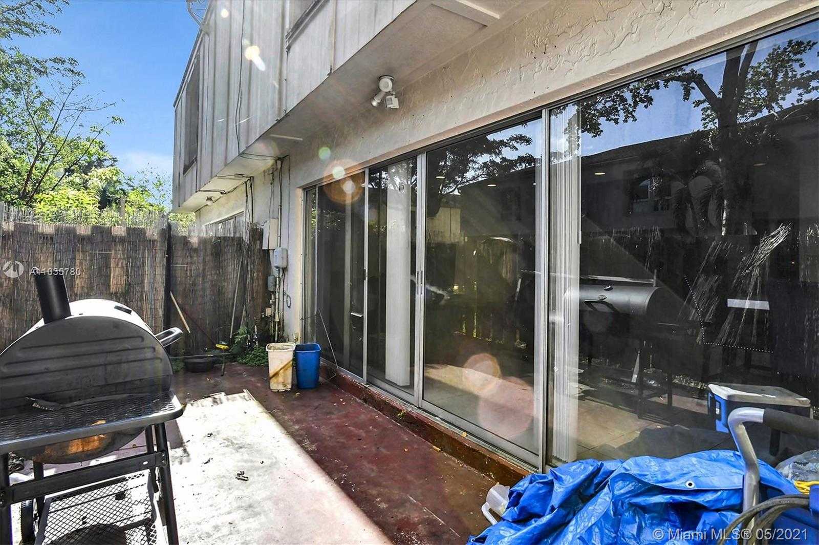 Small Image of 8183 NW 8TH MANOR #9, Plantation Number 20