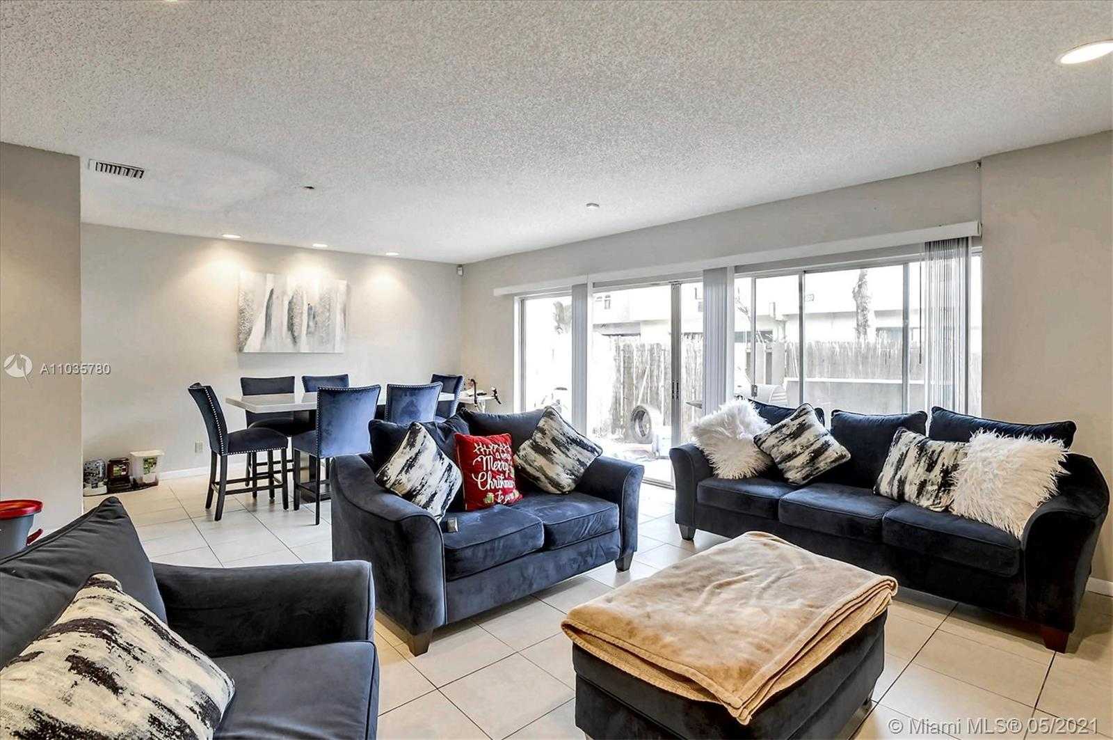 Small Image of 8183 NW 8TH MANOR #9, Plantation Number 4