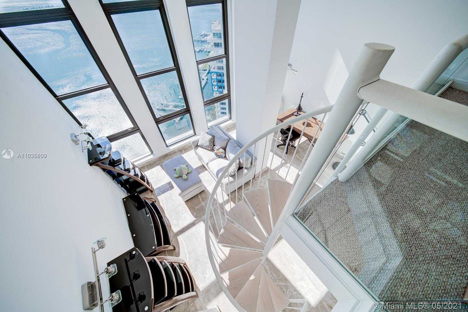 Small Image of 1581 BRICKELL AVE #T-101, Miami Number 27