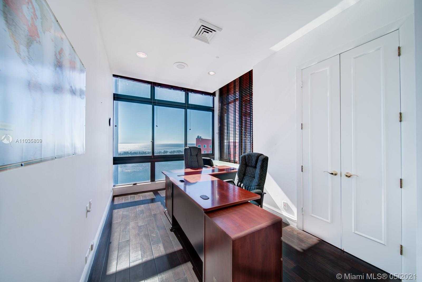 Small Image of 1581 BRICKELL AVE #T-101, Miami Number 34