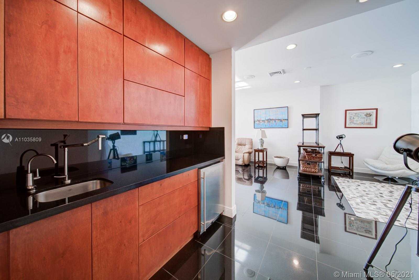 Small Image of 1581 BRICKELL AVE #T-101, Miami Number 36