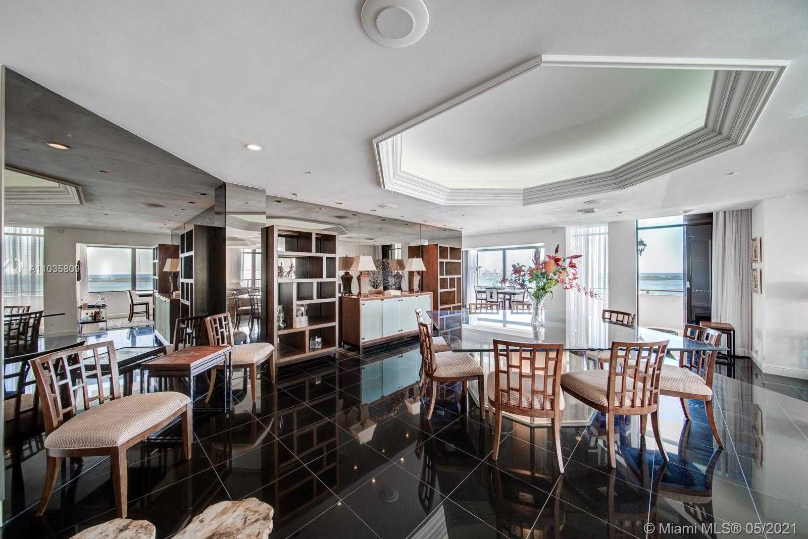 Small Image of 1581 BRICKELL AVE #T-101, Miami Number 6