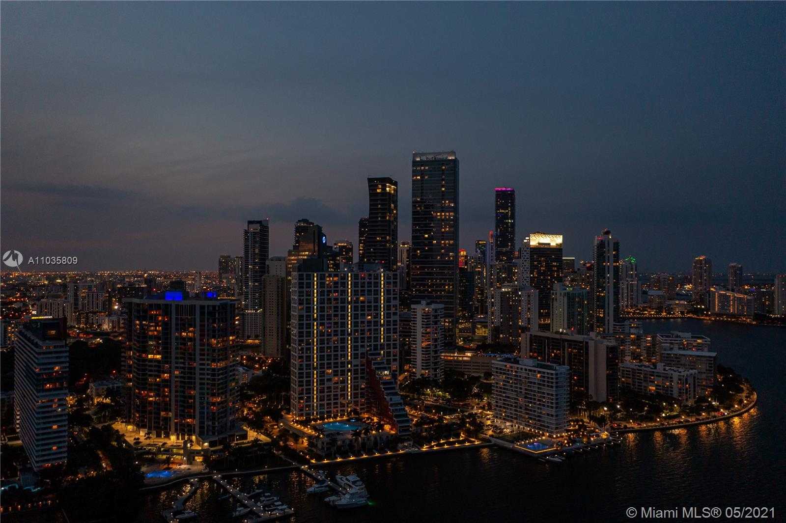 Small Image of 1581 BRICKELL AVE #T-101, Miami Number 69