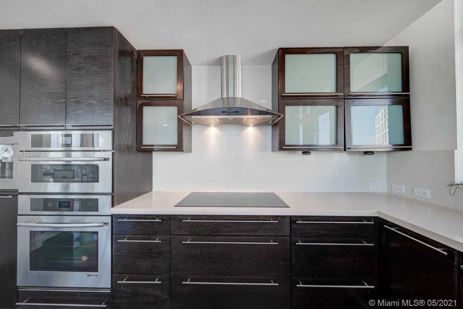 Small Image of 1581 BRICKELL AVE #T-101, Miami Number 8