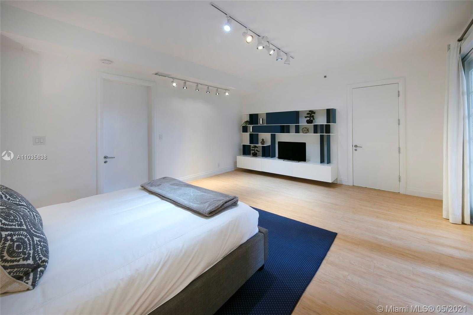 Small Image of 7724 FISHER ISLAND DR #7724, Miami Beach Number 13