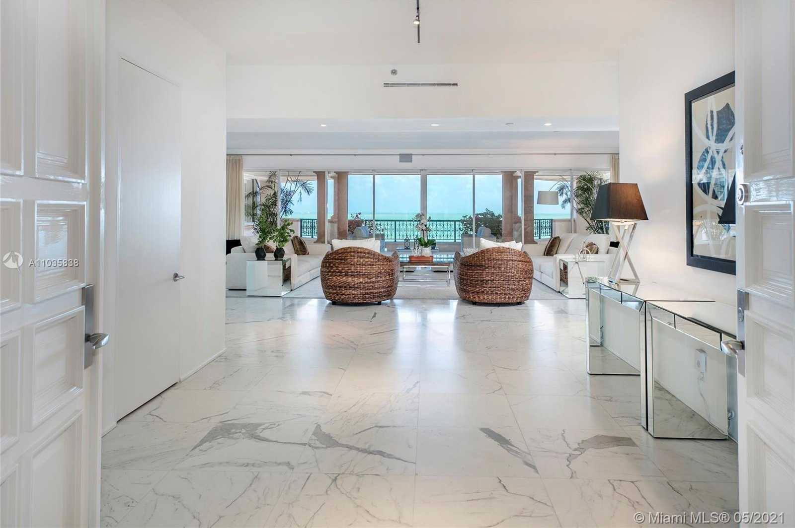 Small Image of 7724 FISHER ISLAND DR #7724, Miami Beach Number 6