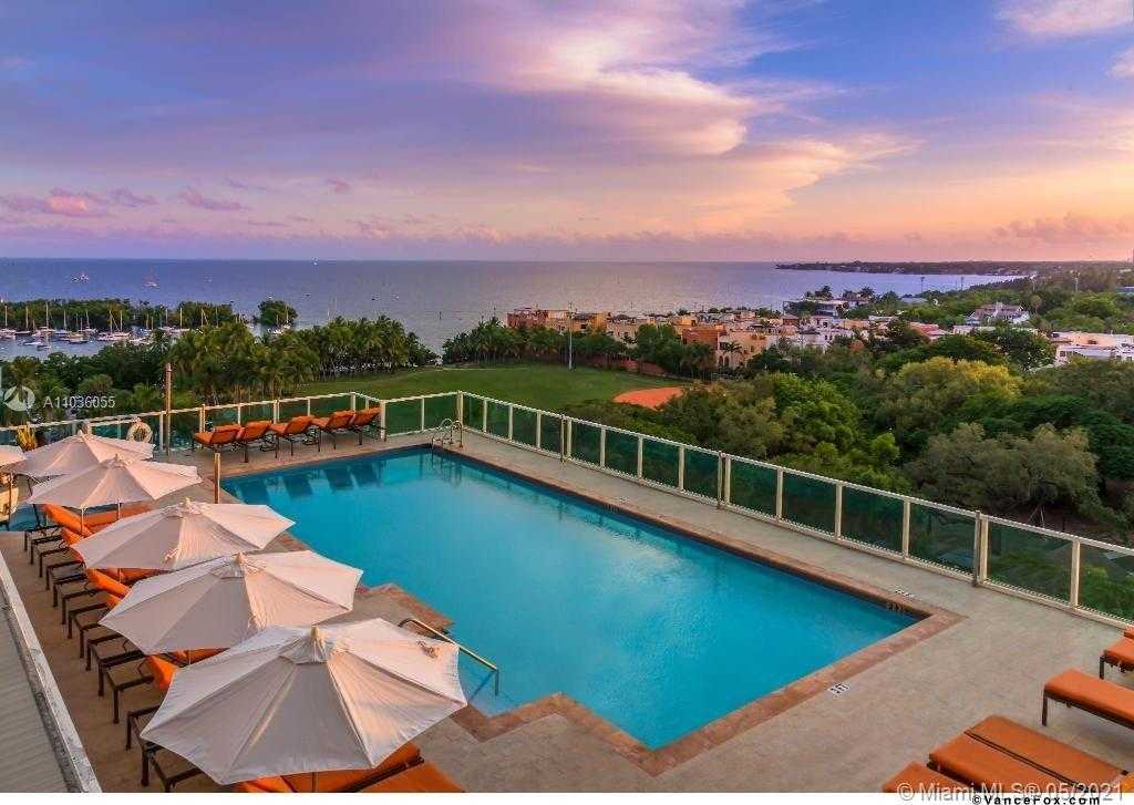 Small Image of 2889 MCFARLANE RD #1801, Miami Number 38