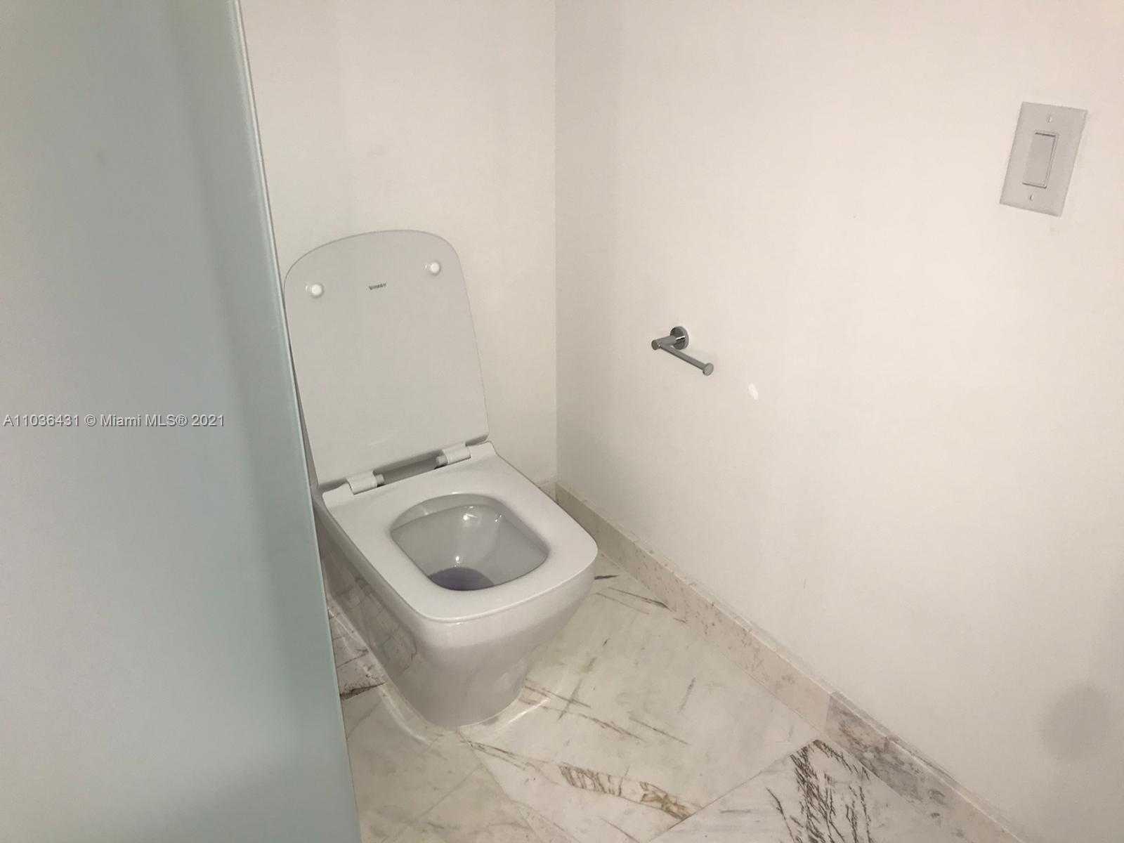 Imagen de Pequeño Objeto