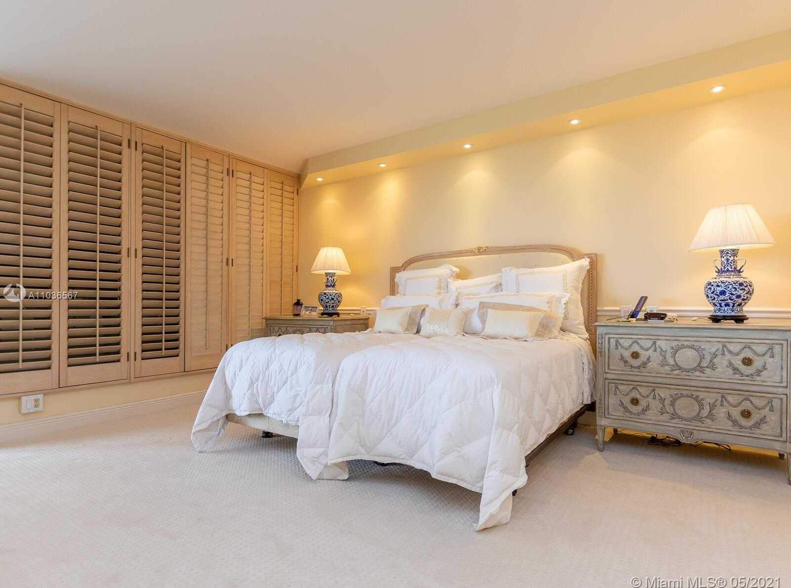 Small Image of 10155 COLLINS AVE #908, Bal Harbour Number 36