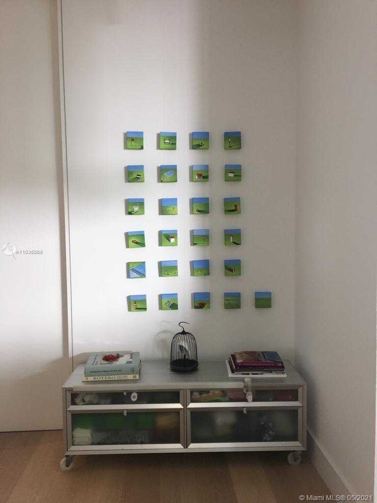 Small Image of 101 SUNRISE DR #404, Key Biscayne Number 4