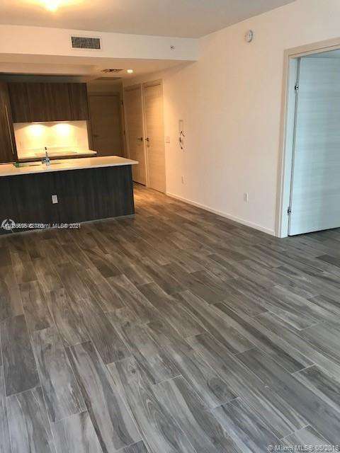 Small Image of 801 SOUTH MIAMI AVE #2806, Miami Number 4