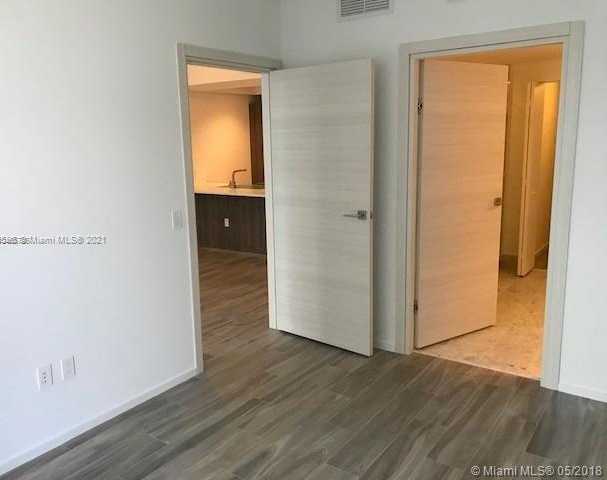 Small Image of 801 SOUTH MIAMI AVE #2806, Miami Number 6