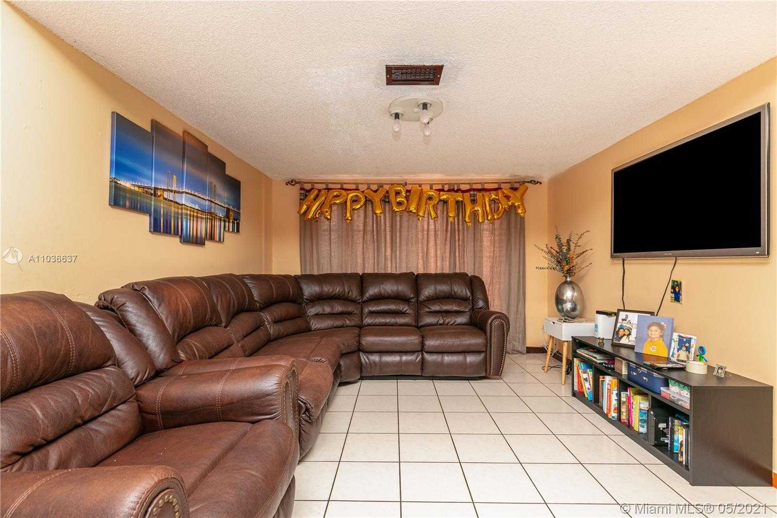 Small Image of 6445 SOUTH WEST 135TH AVE #E, Miami Number 2
