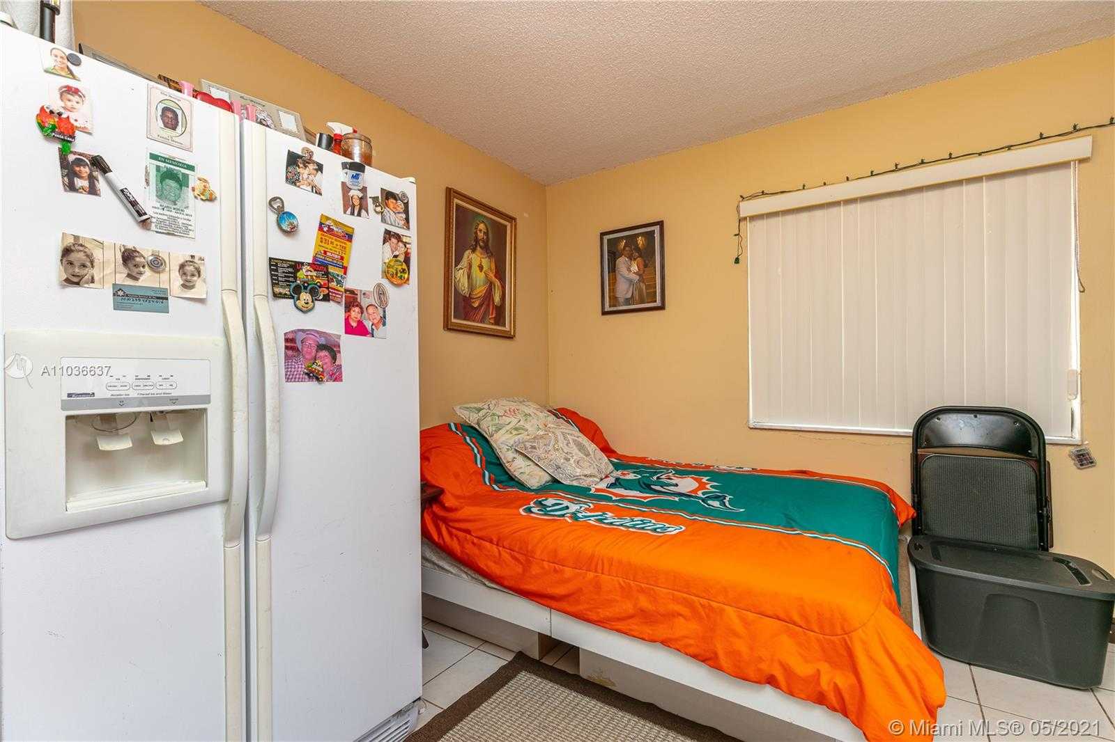 Small Image of 6445 SOUTH WEST 135TH AVE #E, Miami Number 25