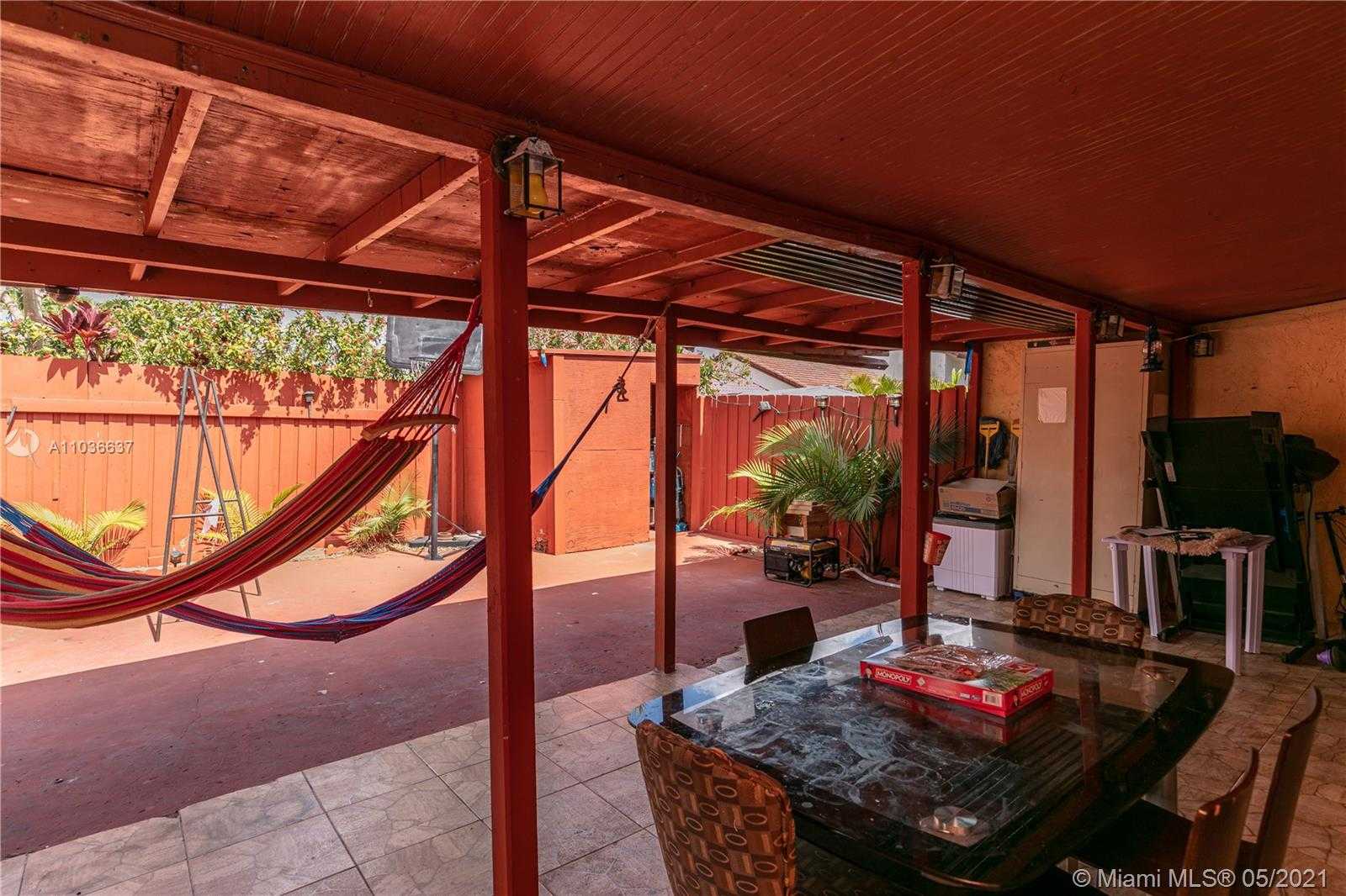 Small Image of 6445 SOUTH WEST 135TH AVE #E, Miami Number 32