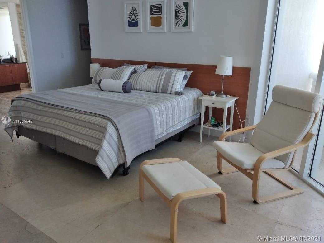 Small Image of 15901 COLLINS AVE #1204, Sunny Isles Beach Number 5