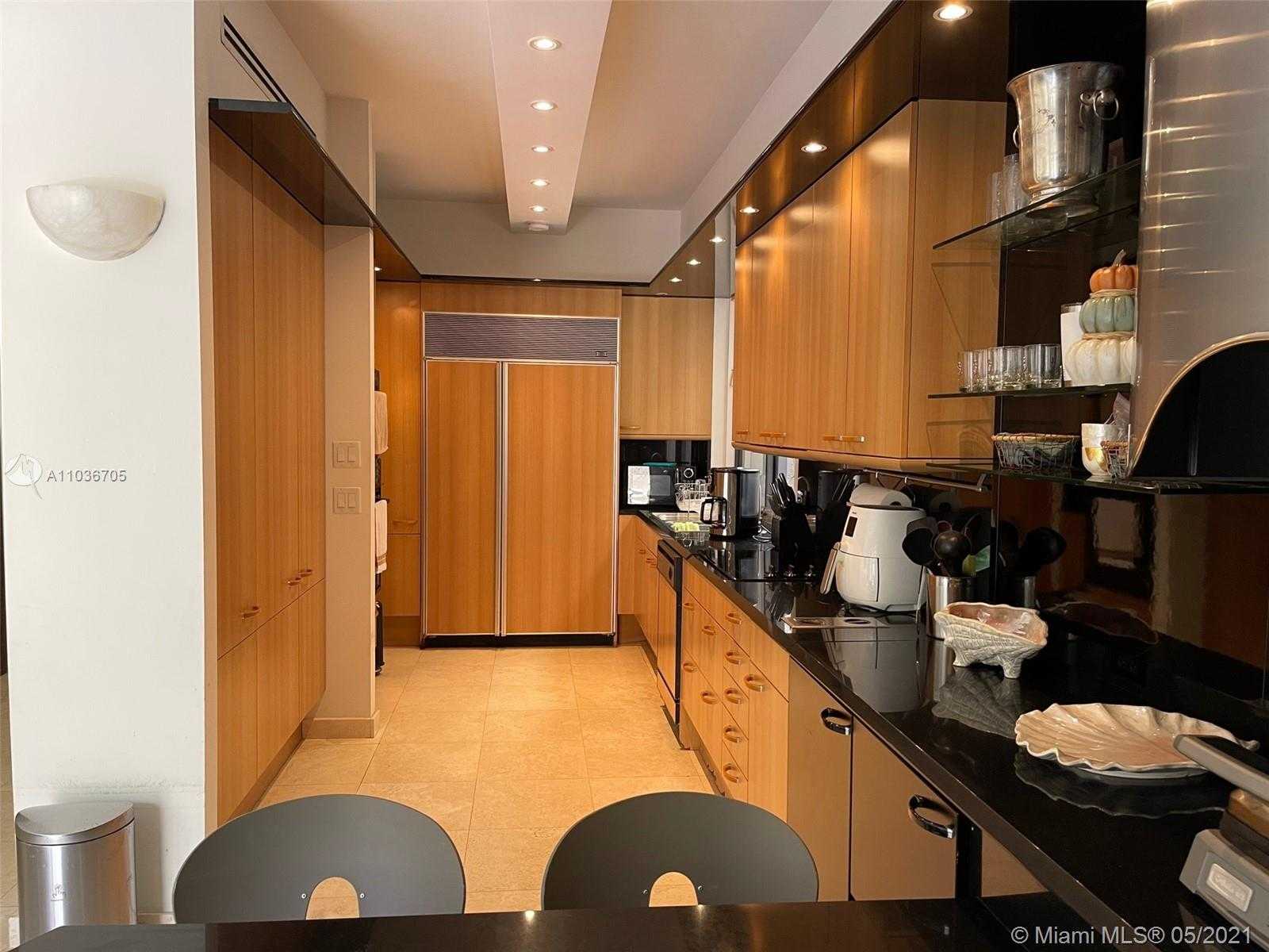 Small Image of 201 CRANDON BLVD #169, Key Biscayne Number 10