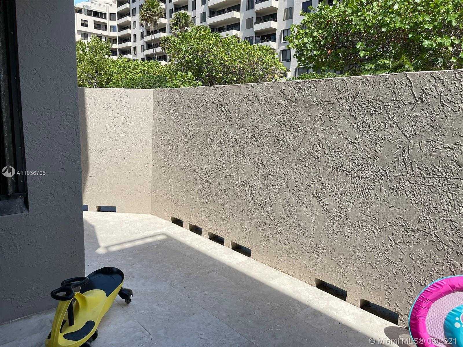 Small Image of 201 CRANDON BLVD #169, Key Biscayne Number 15