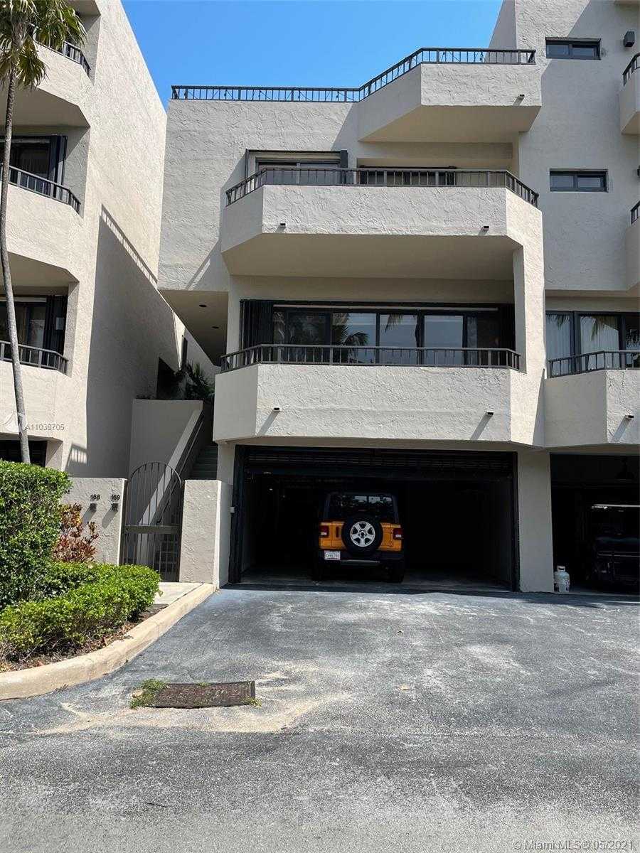Small Image of 201 CRANDON BLVD #169, Key Biscayne Number 3