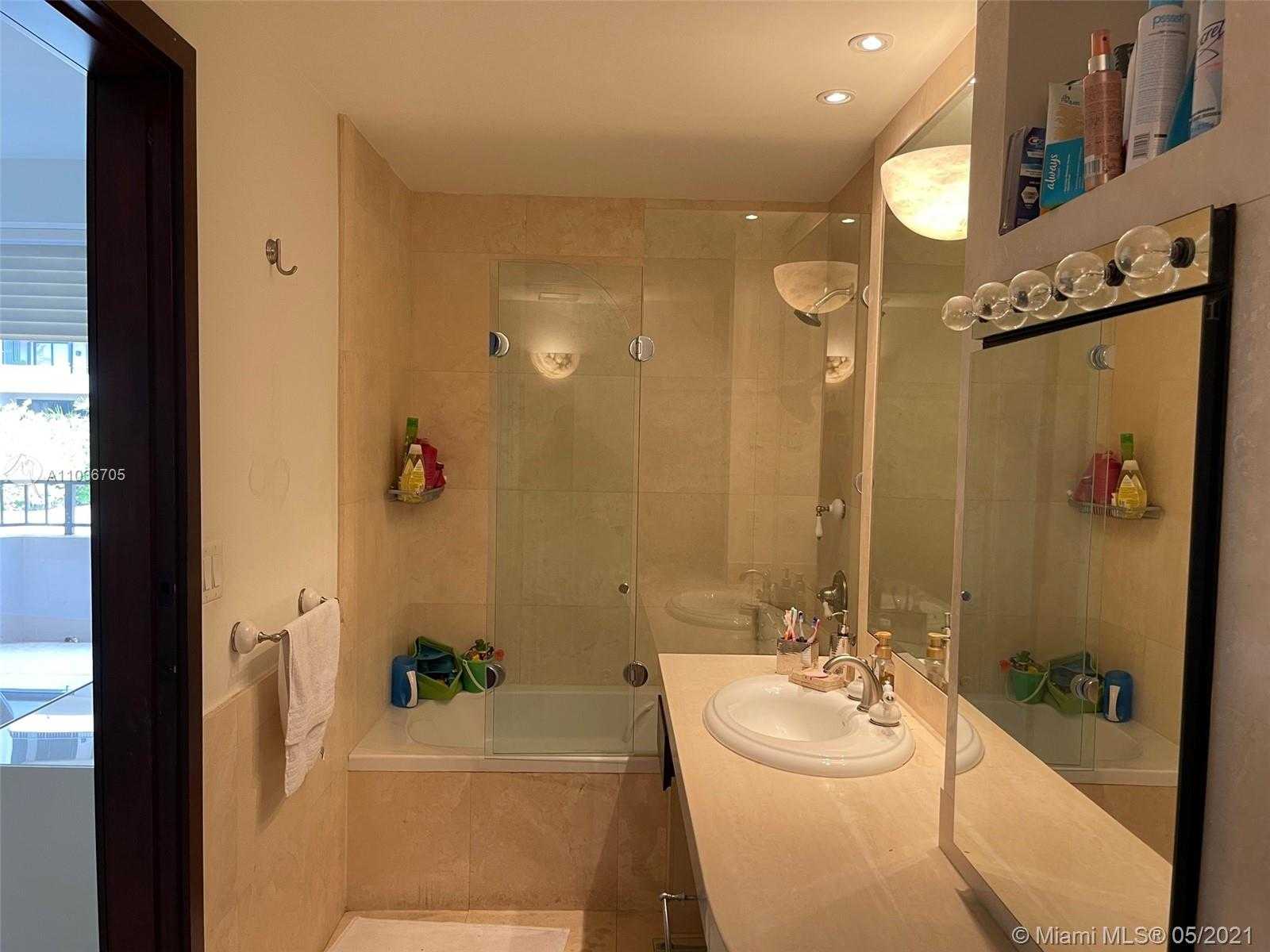 Small Image of 201 CRANDON BLVD #169, Key Biscayne Number 34