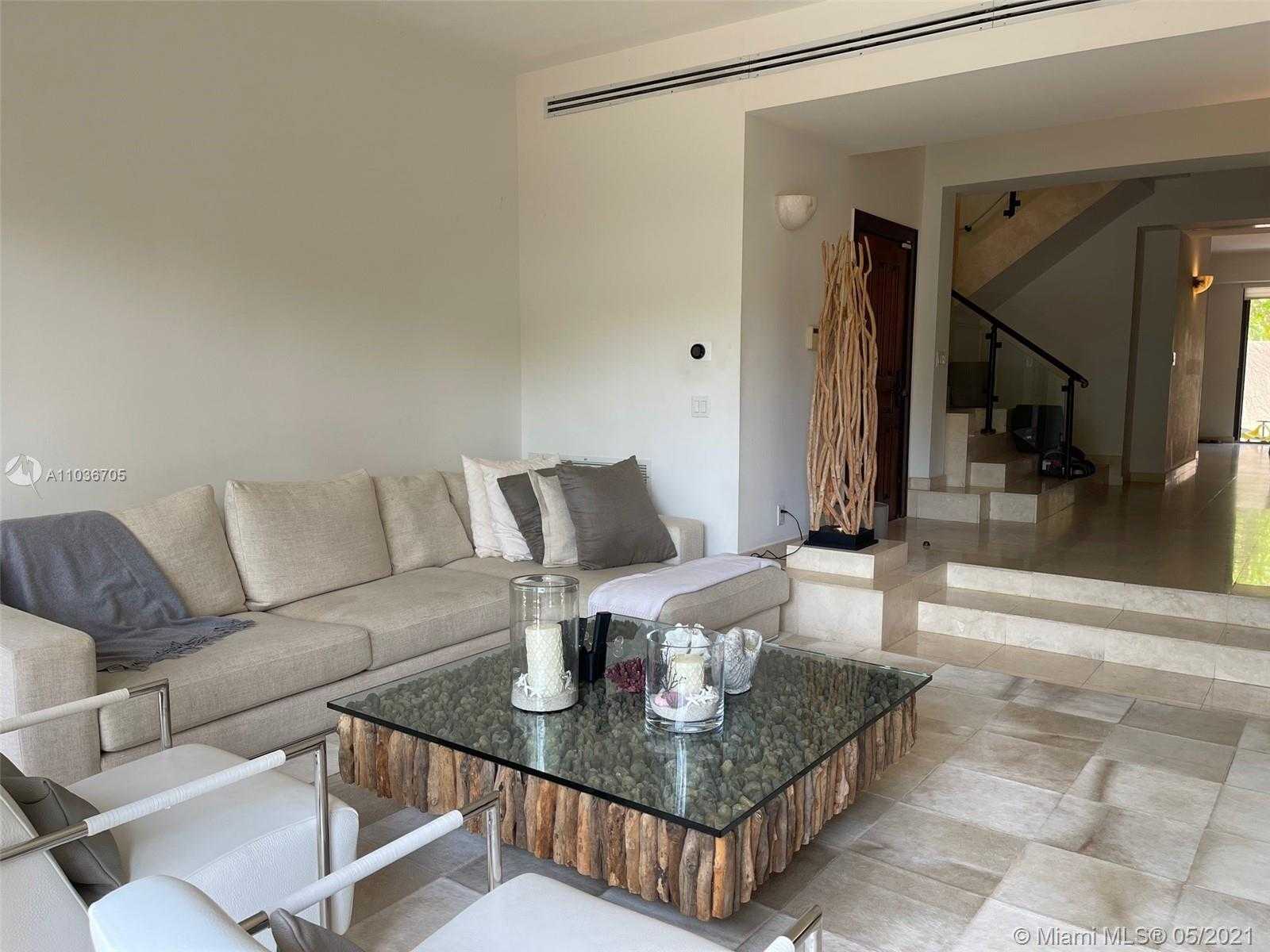 Small Image of 201 CRANDON BLVD #169, Key Biscayne Number 6