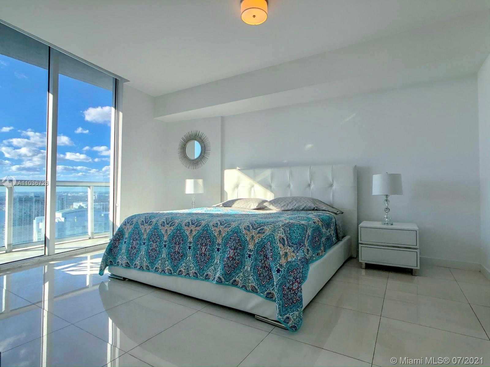 Small Image of 485 BRICKELL AVENUE #4906, Miami Number 19