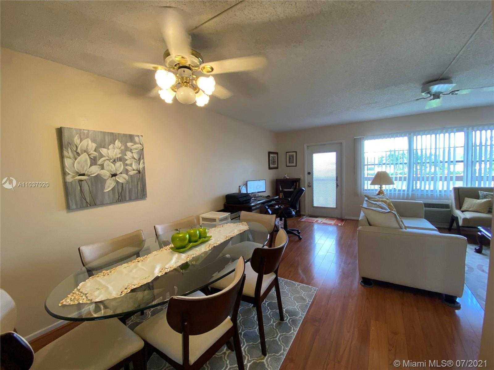 Small Image of 527 MANSFIELD M #527, Boca Raton Number 3