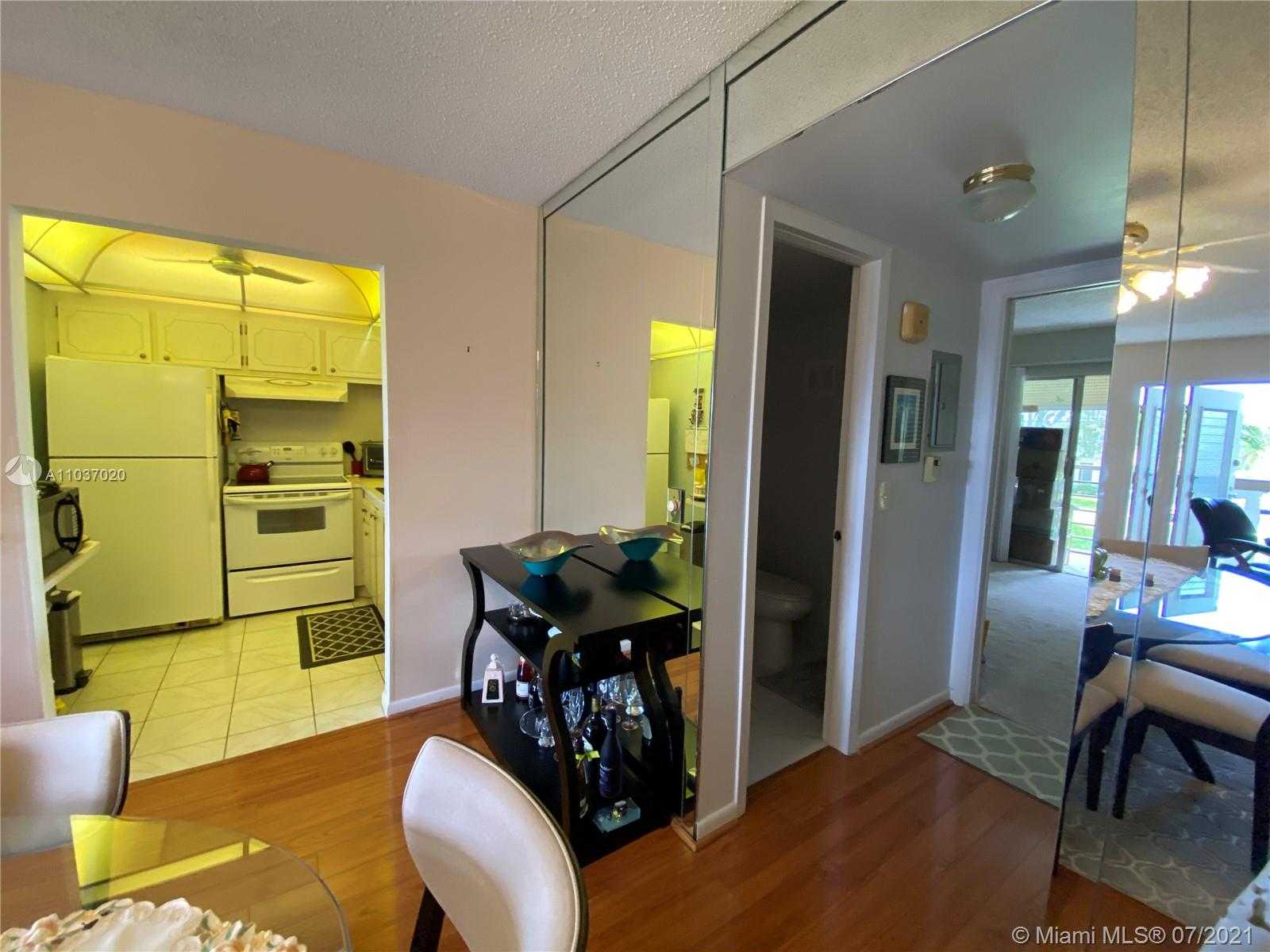 Small Image of 527 MANSFIELD M #527, Boca Raton Number 31