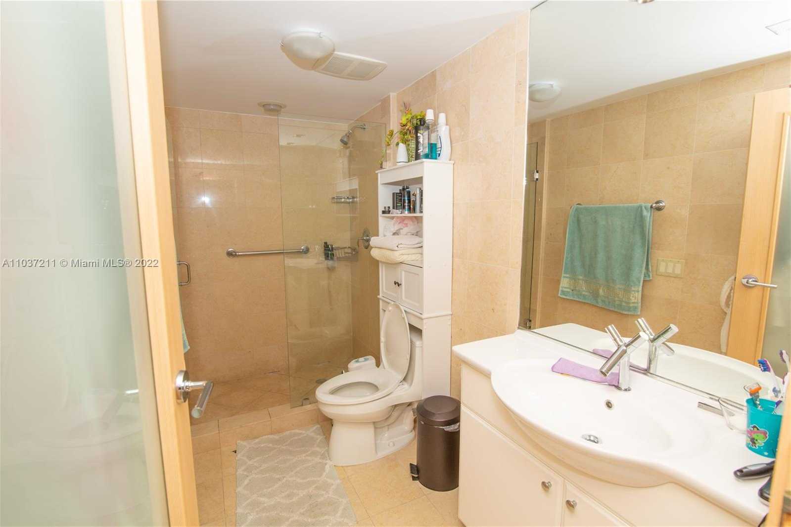 Small Image of 18911 COLLINS #606, Sunny Isles Beach Number 14