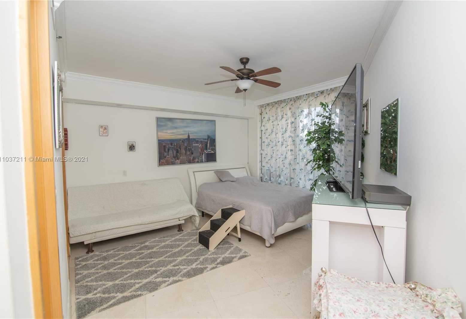 Small Image of 18911 COLLINS #606, Sunny Isles Beach Number 8