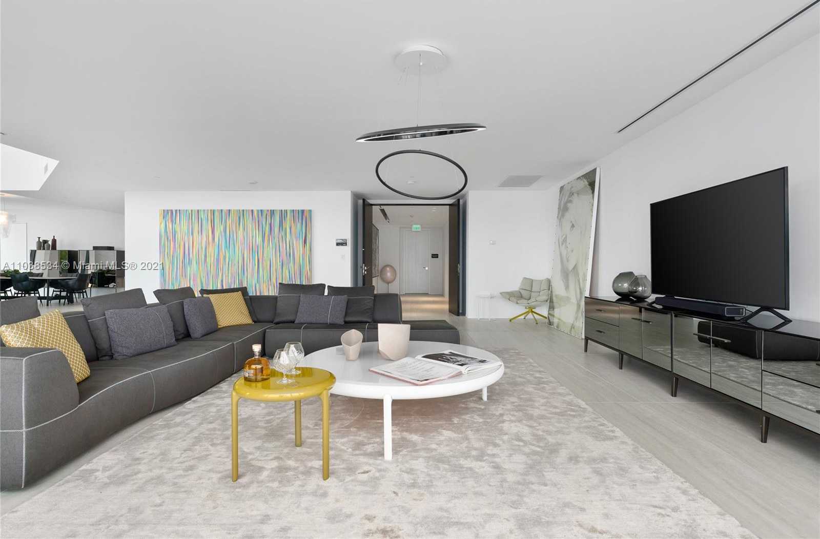 Small Image of 1000 BISCAYNE BLVD #TH-1001, Miami Number 6
