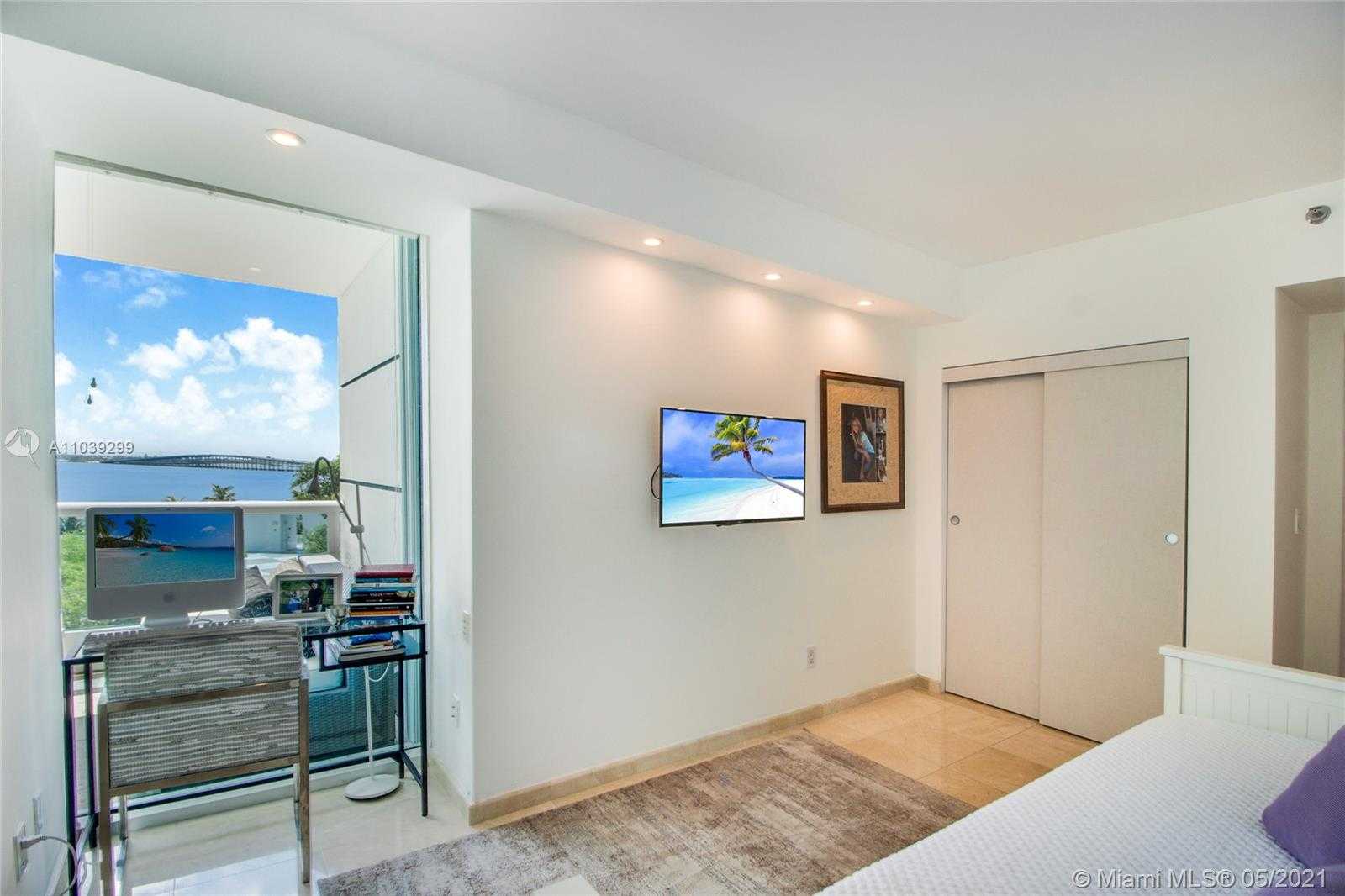 Small Image of 2127 BRICKELL AVE #704, Miami Number 13