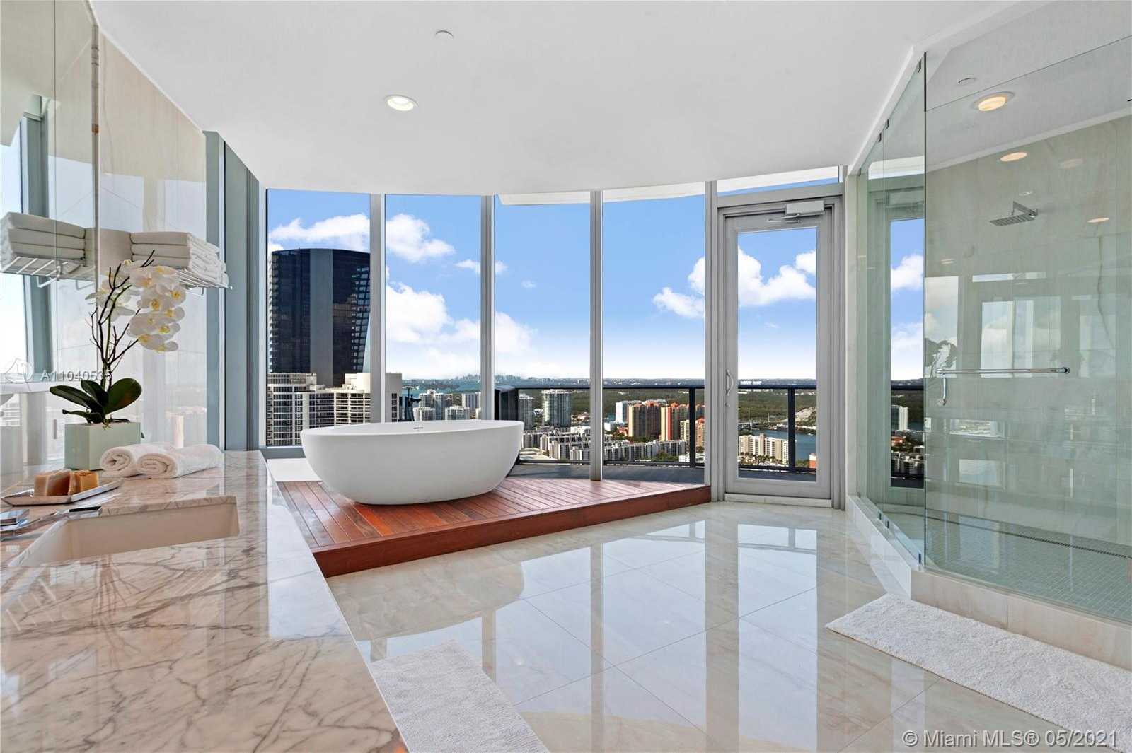 Small Image of 17475 COLLINS AVE #PH-3201, Sunny Isles Beach Number 15