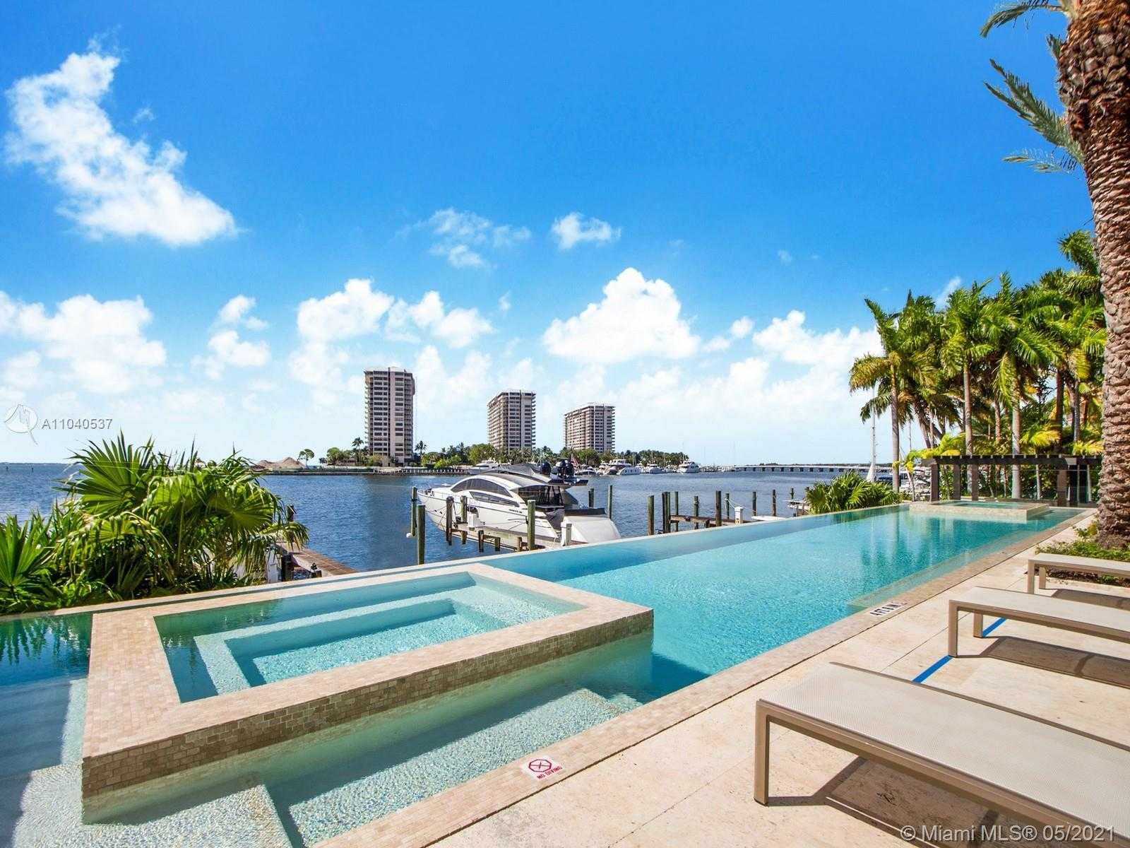 Small Image of 3535 HIAWATHA AVE #304, Miami Number 22