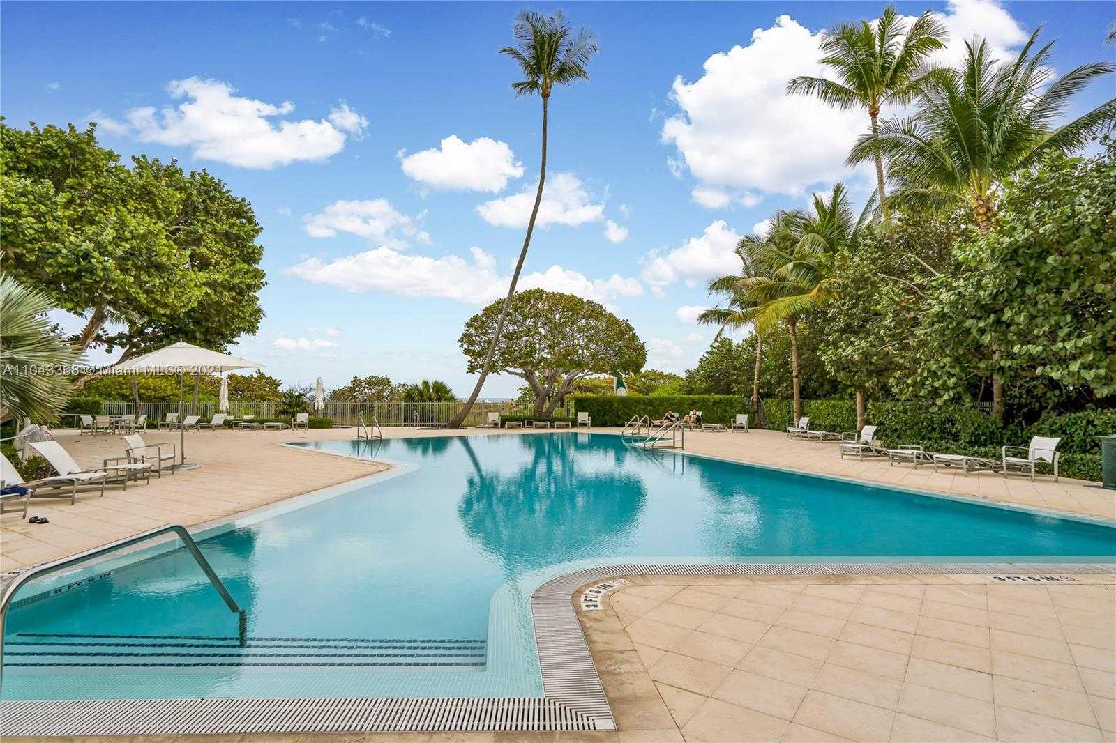 Small Image of 200 OCEAN LANE DR #1001, Key Biscayne Number 26