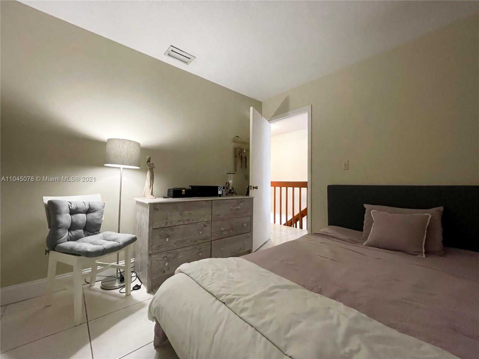 Small Image of 8950 SOUTH WEST 133RD PL #F, Miami Number 10