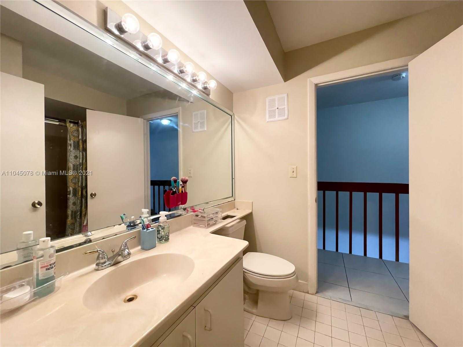 Small Image of 8950 SOUTH WEST 133RD PL #F, Miami Number 16