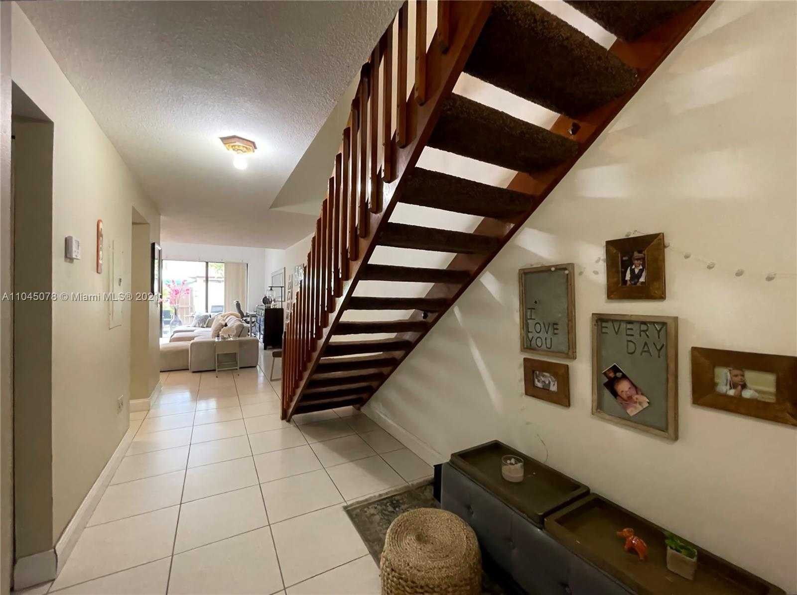 Small Image of 8950 SOUTH WEST 133RD PL #F, Miami Number 4