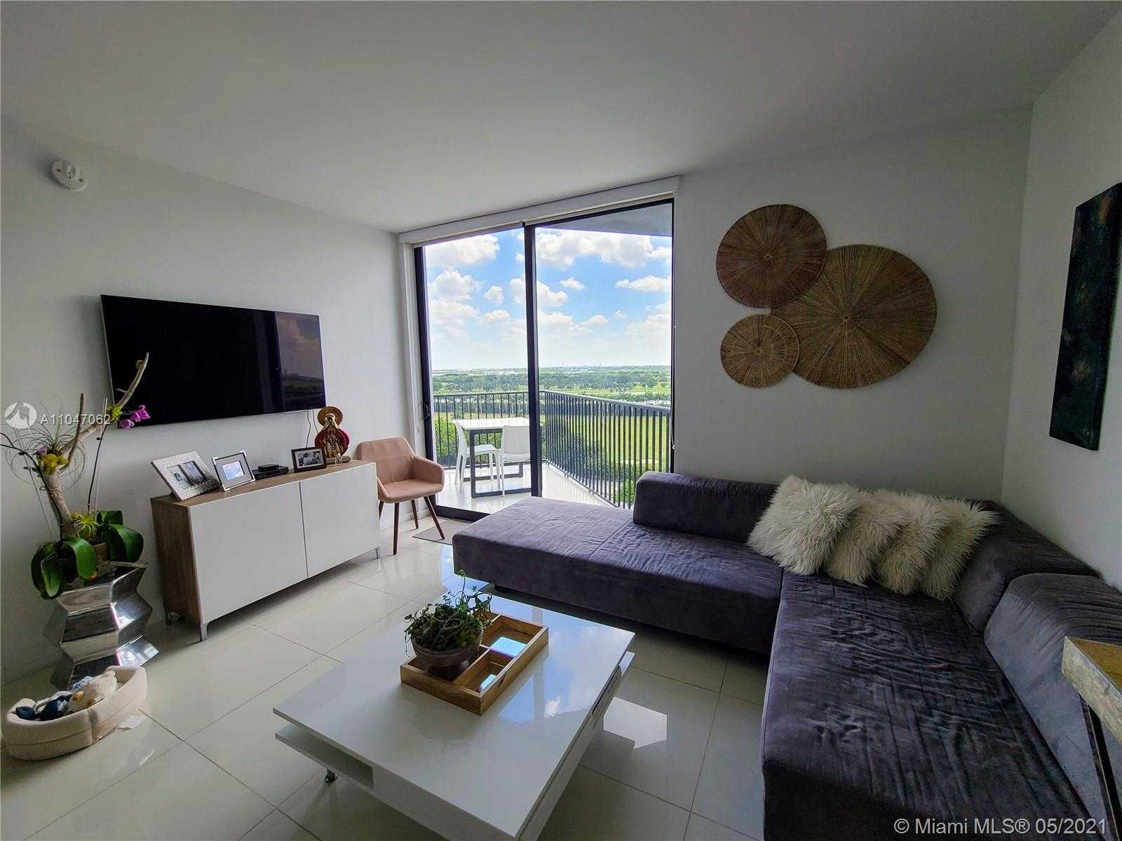 Small Image of 5252 NORTH WEST 85TH AVE #1004, Doral Number 6