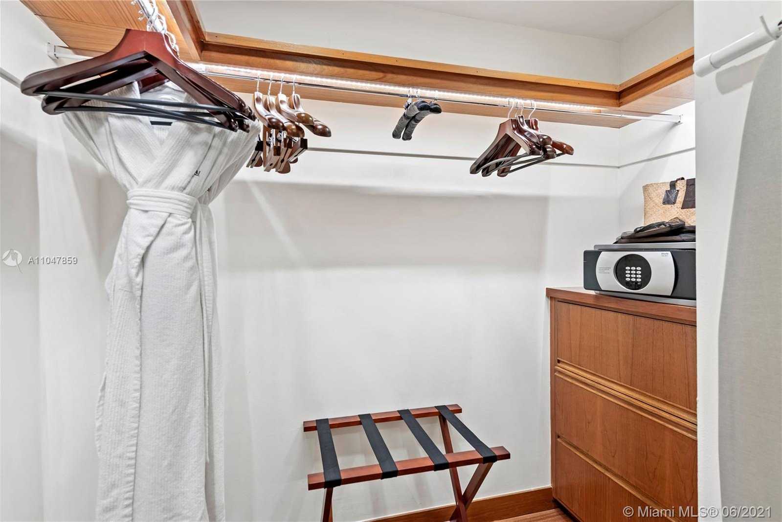 Small Image of 101 20TH ST #3403, Miami Beach Number 31