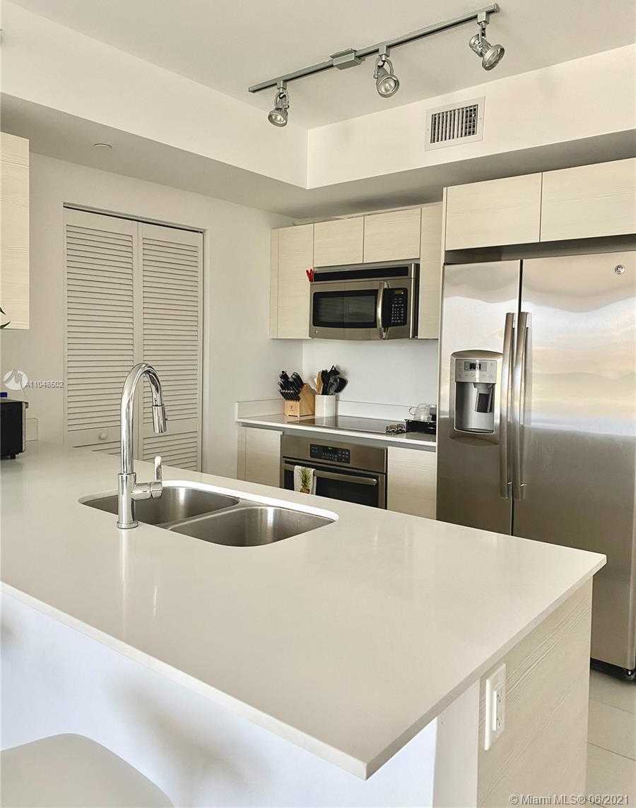 Small Image of 4250 BISCAYNE BLVD #1216, Miami Number 11