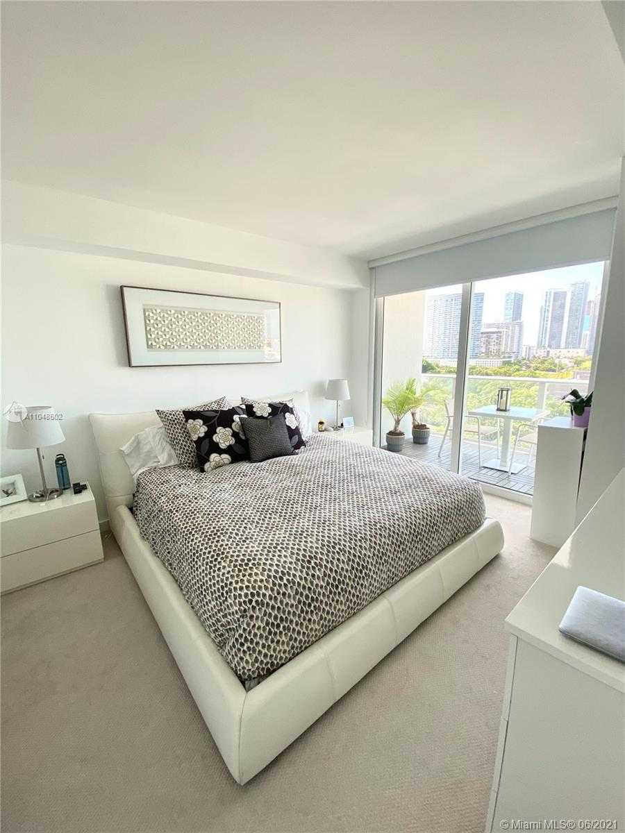 Small Image of 4250 BISCAYNE BLVD #1216, Miami Number 15